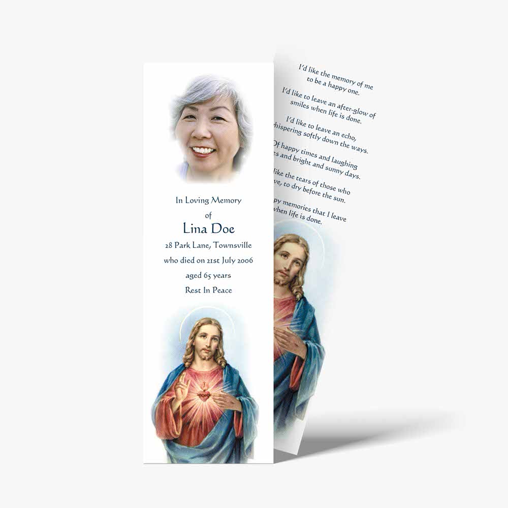 a religious bookmark with a picture of the virgin mary and the words of the prayer